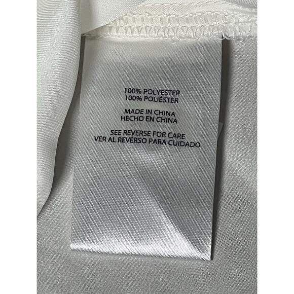 Express Satin V-Neck Top Women’s XS Marshmallow 100% Polyester - Picture 6 of 10